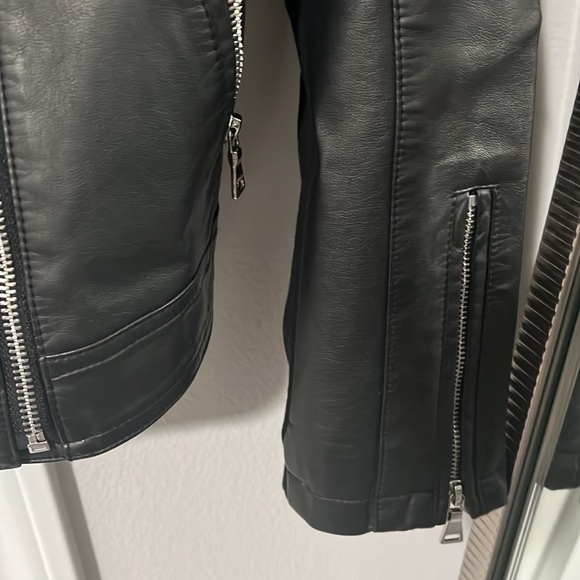 Express Faux Leather Jacket, new with tags - Picture 4 of 5